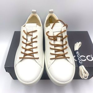 Brand-New ECCO Women Sneaker Size5.5